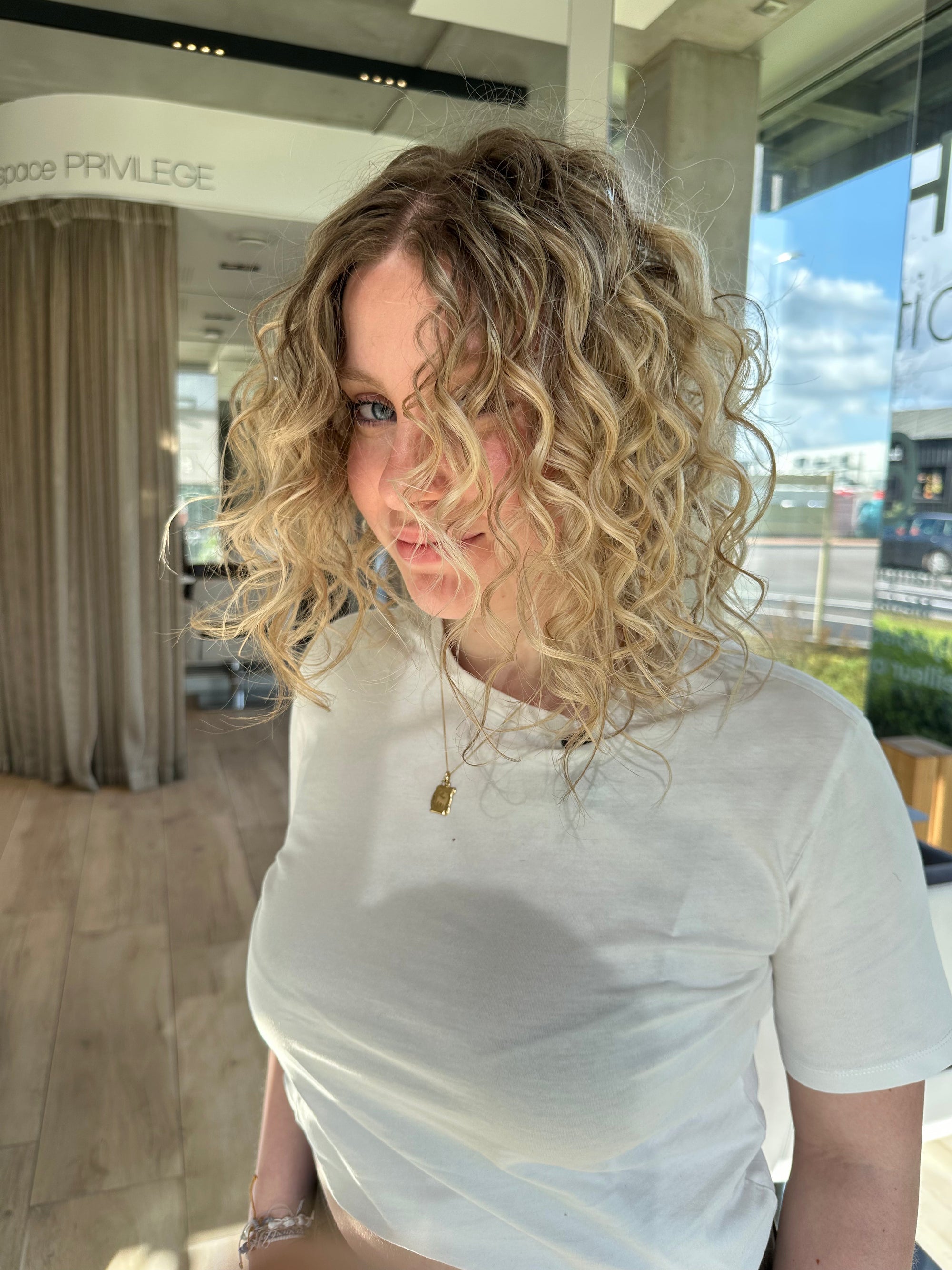 Lisses, ondulés, bouclés comment savoir ma nature de cheveux ?