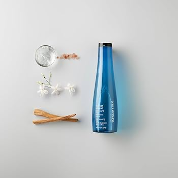 Description de l’odeur du Shampoing Murorto-Volume Shu-Uemura