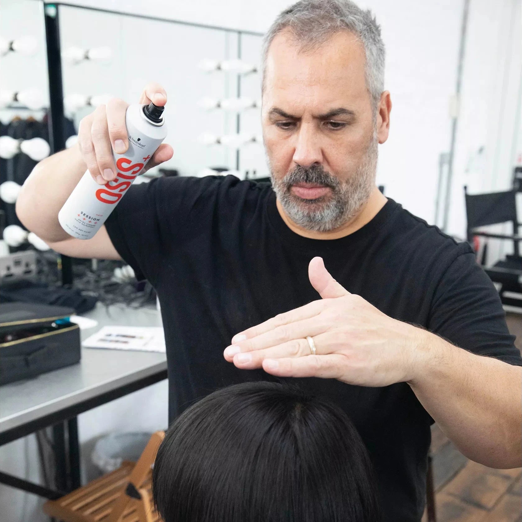 mise en scene Elastic Osis+ Schwarzkopf