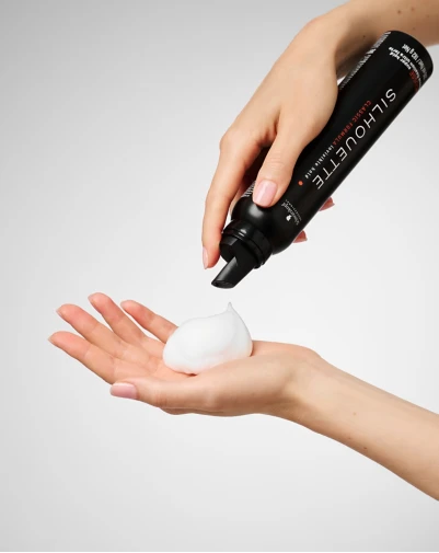 mise en scene Mousse Tenue Ultra-Forte Silouhette Schwarzkopf