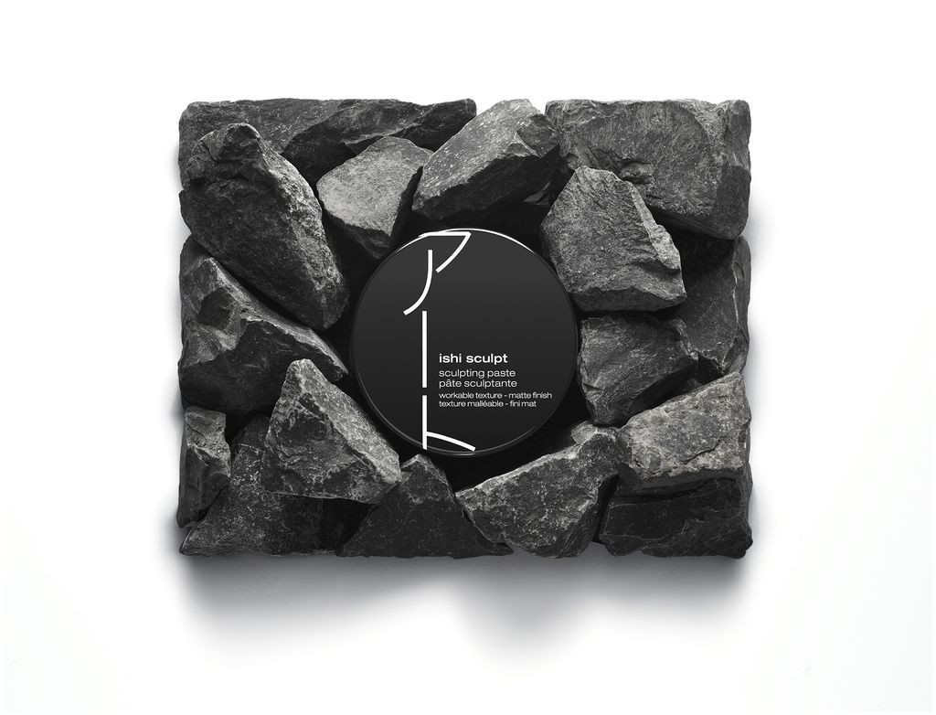 mise en scene Pate Shu-Uemura
