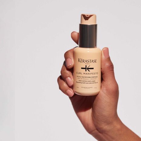 mise en scene Huile Sublime Repair Curl Manifesto Kérastase