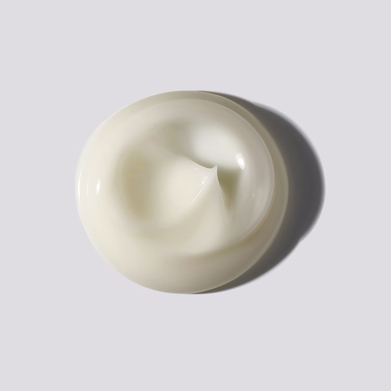 Texture et couleur Sérum Nuit Essence-Absolue Shu-Uemura