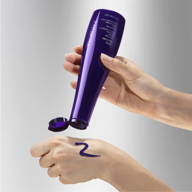 Texture et couleurShampoing Violet Yubi-Blonde Shu-Uemura