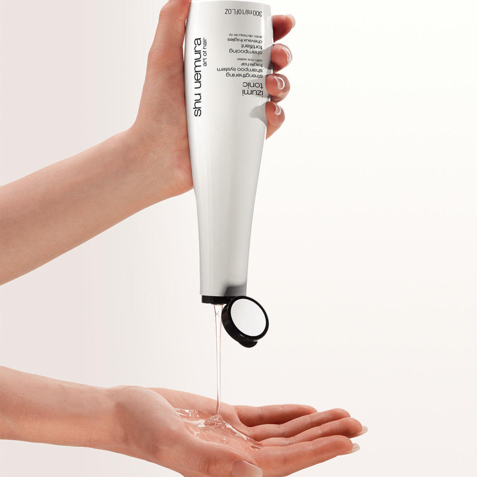 Texture et couleur Shampoing Izumi-Tonic Shu-Uemura