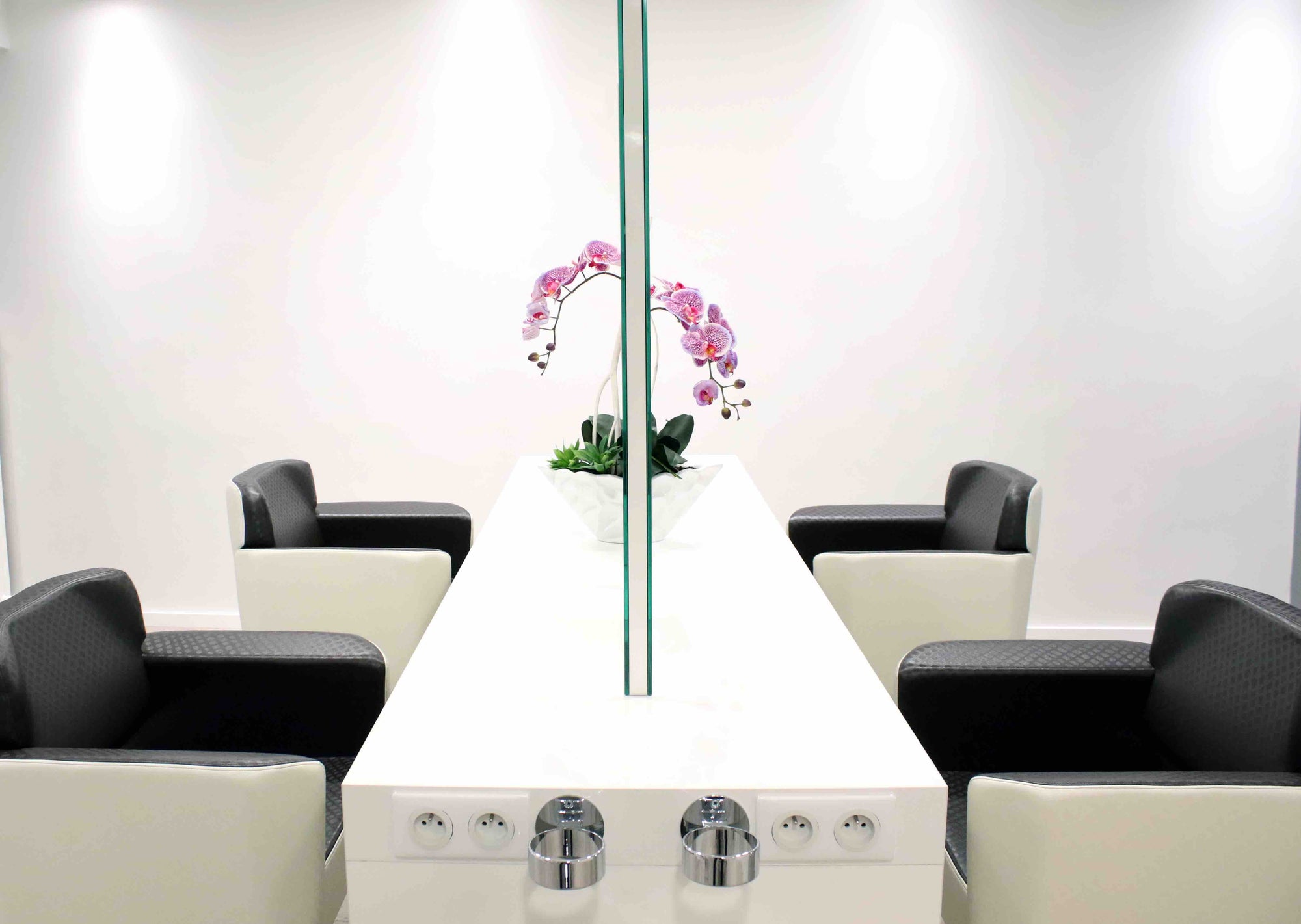 quatre fauteuil salon reishchoffen